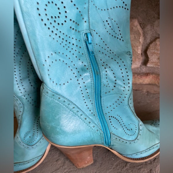 BCBGirls Turquoise Cowboy Boots Size 9 1/2B - Picture 2 of 10